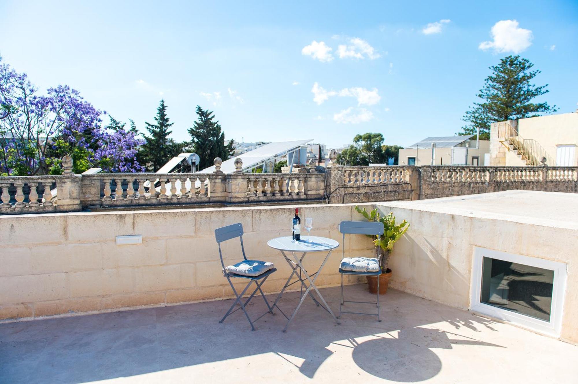 San Anton Suites Attard Εξωτερικό φωτογραφία