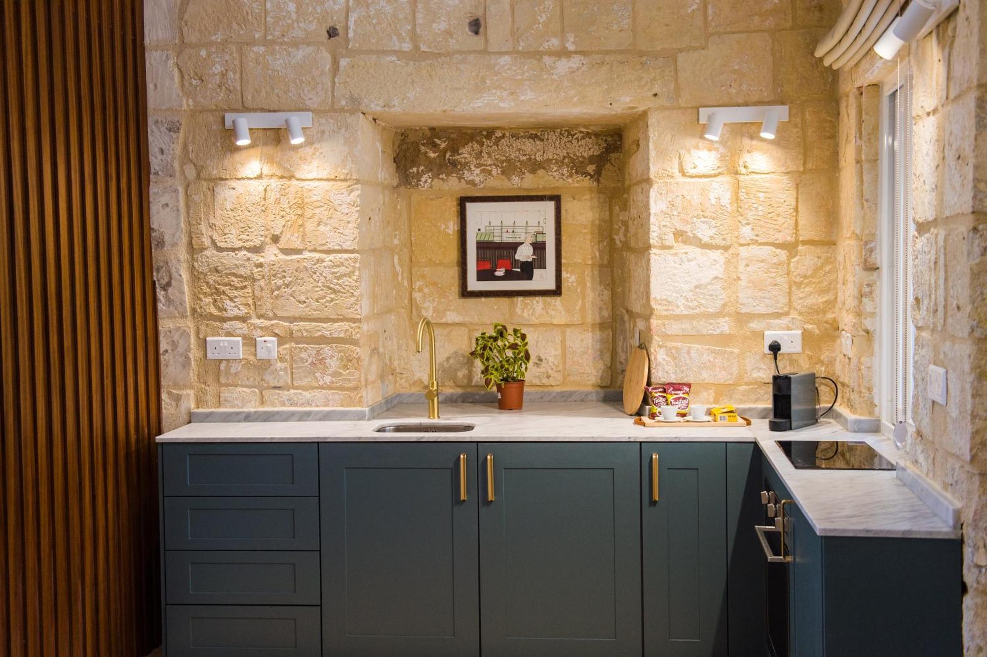 San Anton Suites Attard Εξωτερικό φωτογραφία