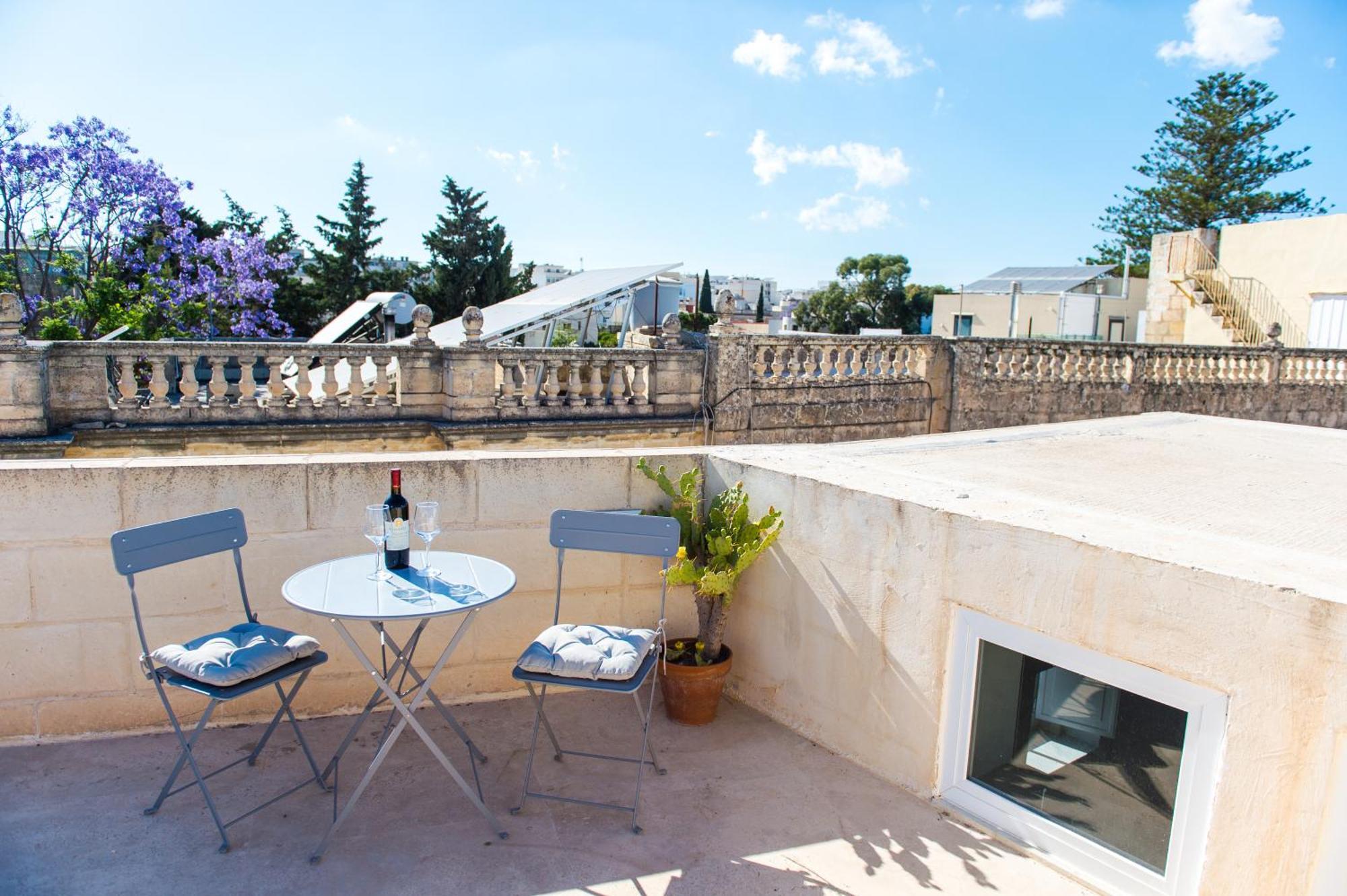 San Anton Suites Attard Εξωτερικό φωτογραφία